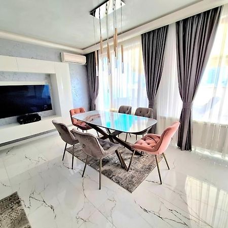 Spacious Prestige Penthouse Varna Exteriör bild