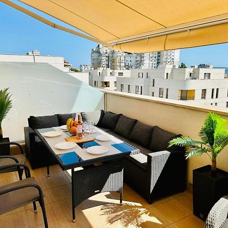 Spacious Prestige Penthouse Varna Exteriör bild