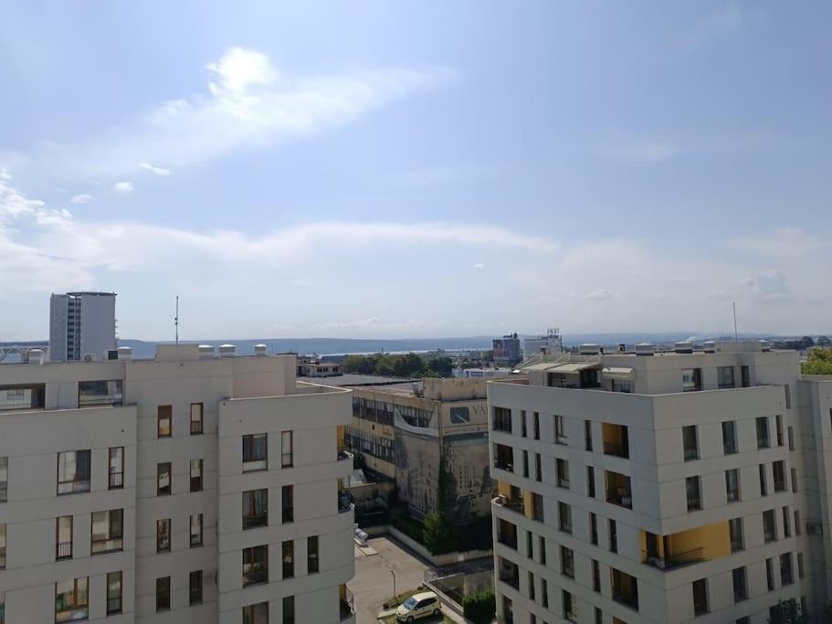 Spacious Prestige Penthouse Varna Exteriör bild