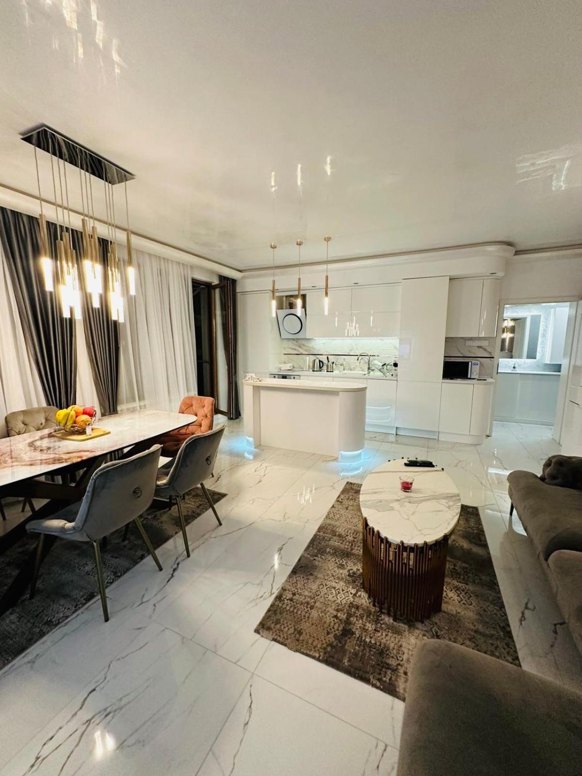 Spacious Prestige Penthouse Varna Exteriör bild